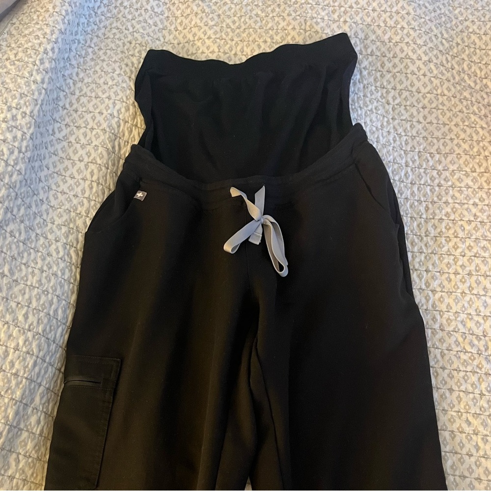 FIGS Zamora Maternity Scrub Pants